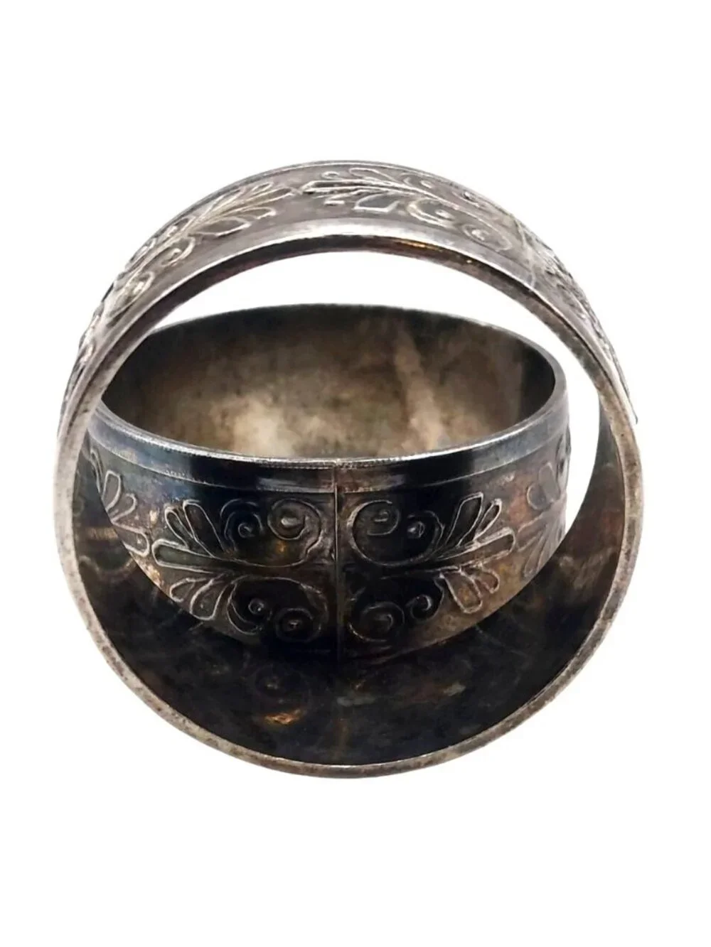 Napkin Rings Silver Plated Embossed Celtic Scroll Victorian Set Of 2 Vintage